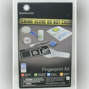 Smithsonian Science Activities Finger Print Kit new in sealed box